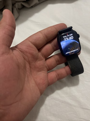 Apple Watch Series 10 GPS 42mm aluminium, pętla sportowa, czerń jet - Zdjęcie 10 z 13