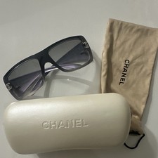 CHANEL Women's Sunglasses with Case And Pouch
