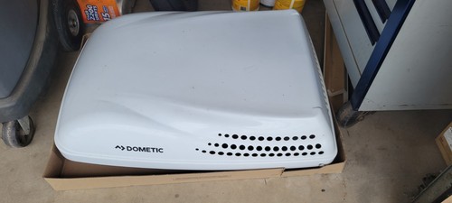 Dometic RV Penguin II Air Conditioner 13,500 BTU Cooling & Heater 9105304179