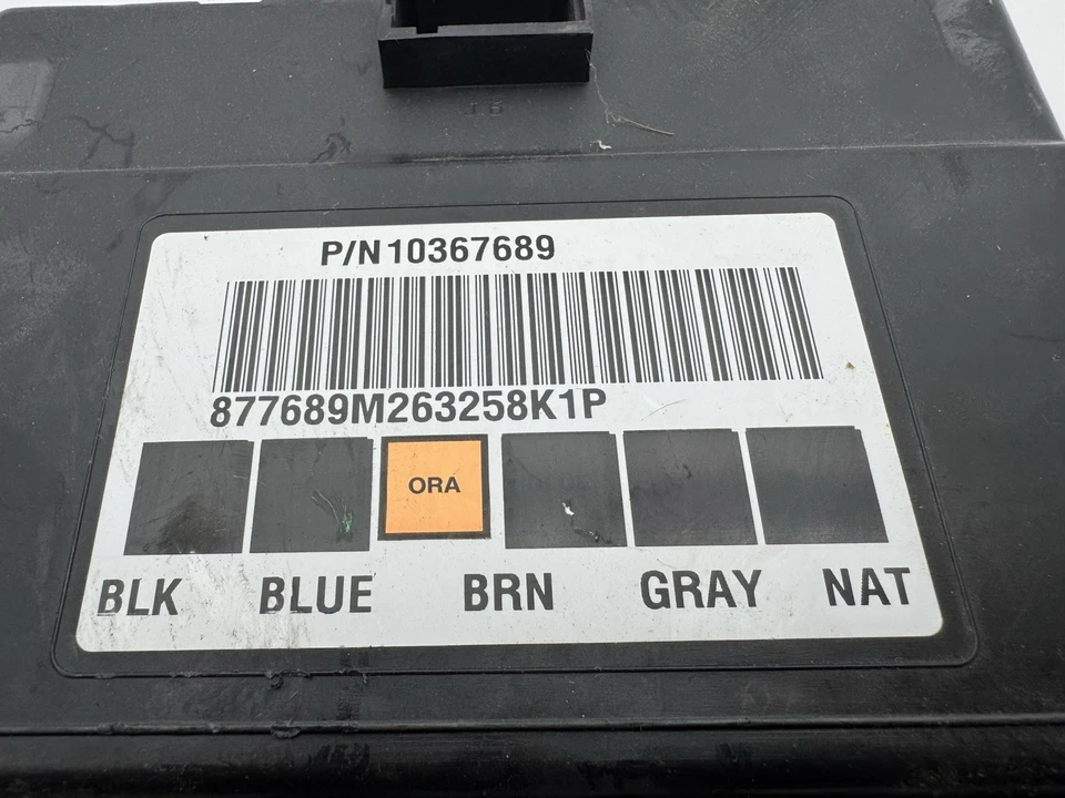 03-06 GMC SIERRA 1500 BCM Módulo de control de carrocería OEM 10367689 Foto 3 de 4