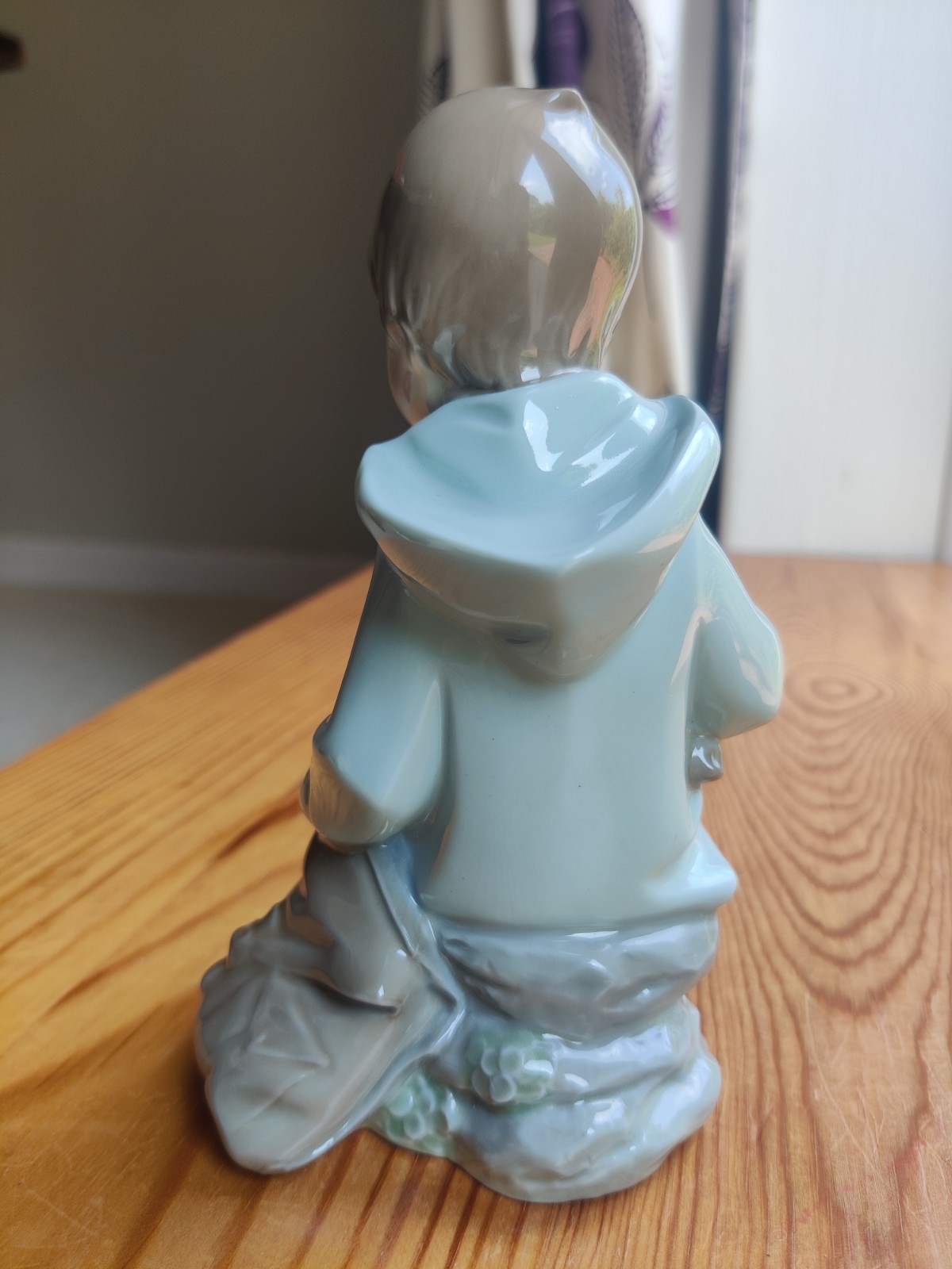 Picture 4 of 5