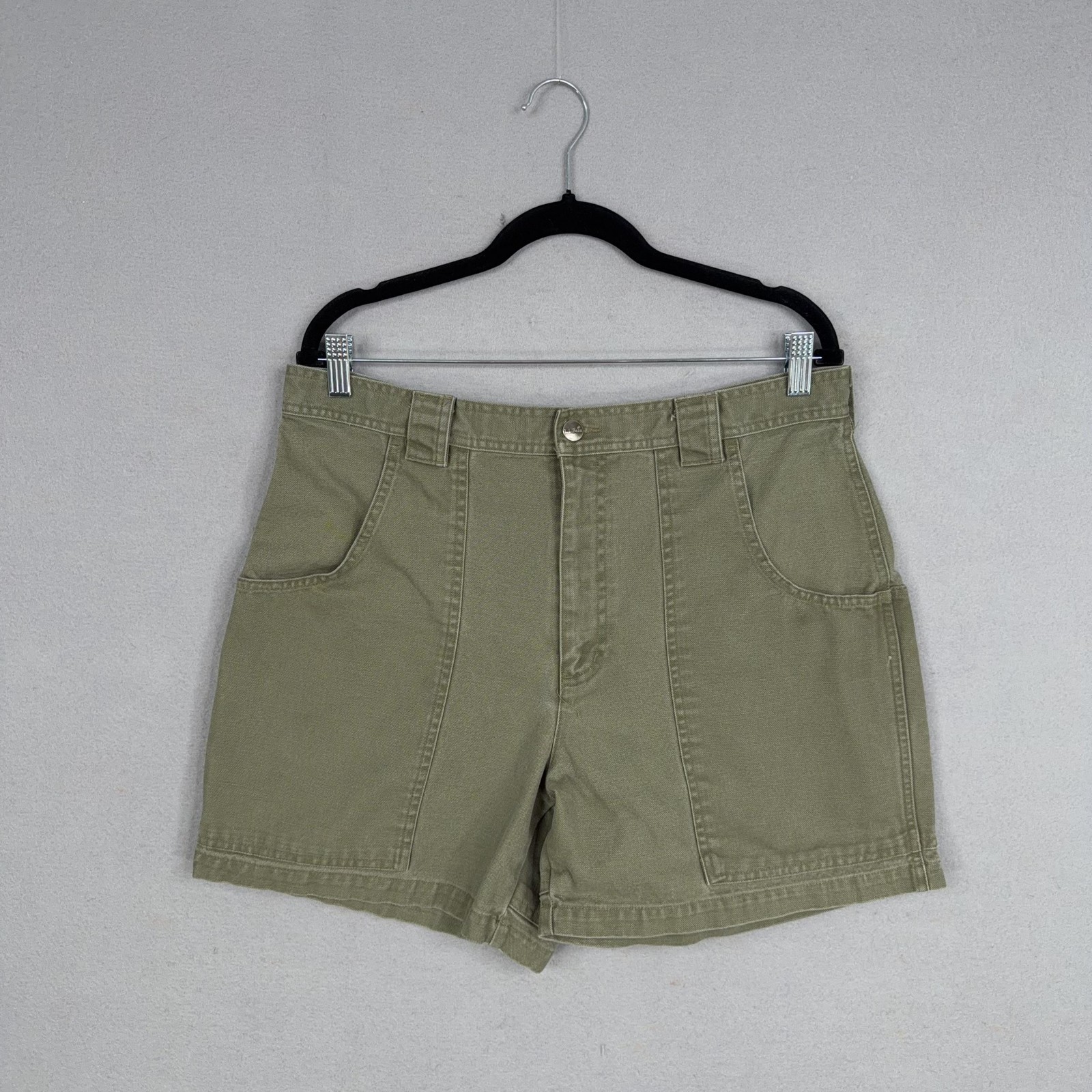 Vintage LL Bean Shorts Mens 35 Green Hiking Canvas Stand Up Fishing Outdoor
