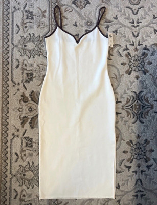 Abercrombie & Fitch White/Brown Solid V-Neck Sleeveless Midi Slip Dress M
