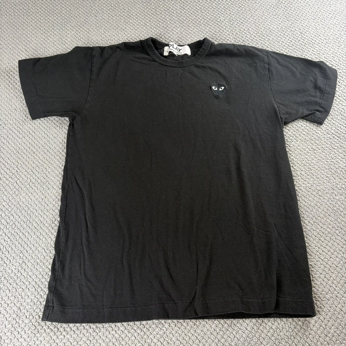 Preços baixos em Black Camisetas Comme Des Garcons para Homens | eBay