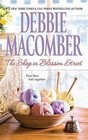 The Shop on Blossom Street by Debbie Macomber (Paperback / softback)