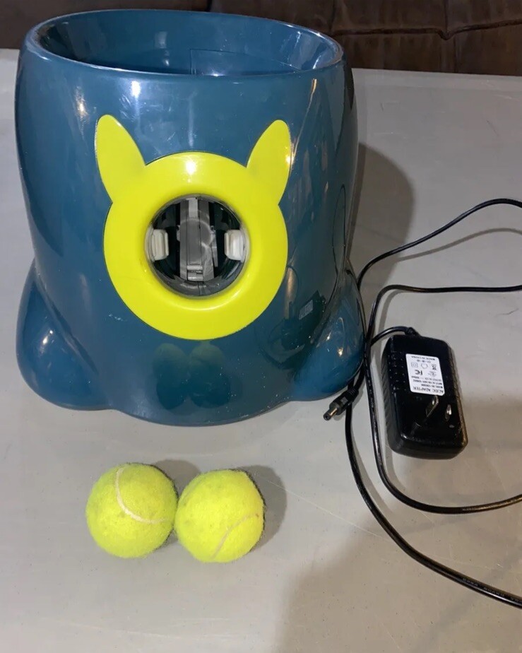 PALULU Automatic Ball Launcher, Dog Toy Ball Thrower, Adjustable Launch