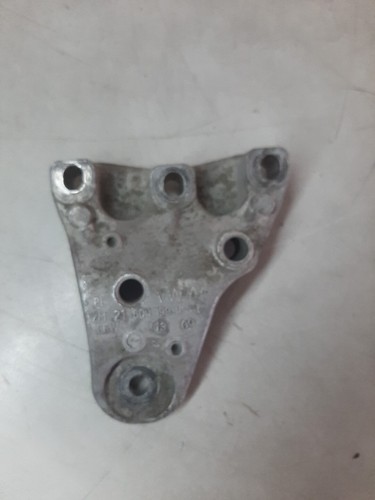 Skoda Fabia 2 5J Halter 6Q0199185T 6Q0199185 Getriebehalter Roomster  Polo A619