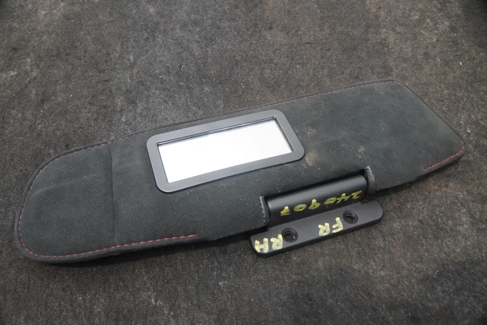 Espejo parasol para pasajero derecho negro OEM Ferrari California T 2015-18 Foto 2 de 4