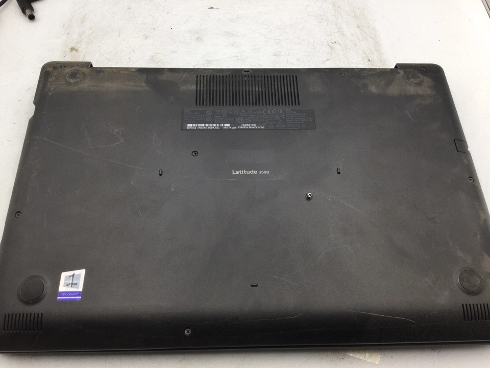 Dell Latitude 3590 15" Intel i3 7th Gen NO RAM NO HDD/OS For Parts AS IS Read BB - Image 4 of 4
