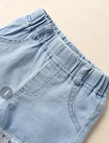 Jean shorts with lace trim in 4/5 Youth - Picture 3 of 3