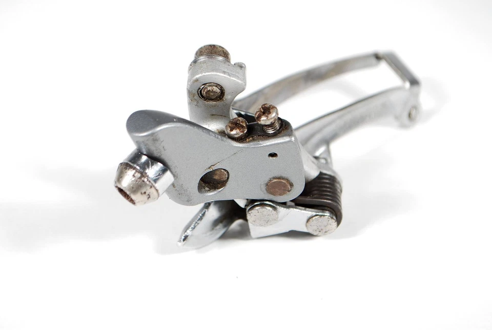 Shimano 600 Ultegra Bicycle Front Derailleur Braze-On Road FD-6400 Bike Mech - Image 4 of 4