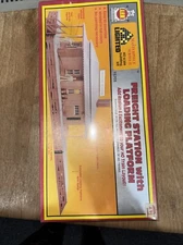 Ho scale A.H.M. freight station with loading platform building kit #15703 New