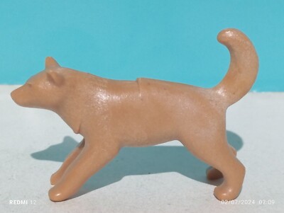 PLAYMOBIL FIGURE ESKIMO DOG REF 3465 3466 3910 ESKIMOS IGLOO