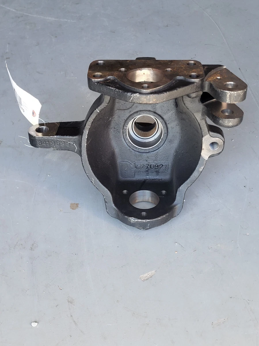 CNH 84196957 KNUCKLE FOR PUMA 115/125/140 AND MAXXUM 100/110/115  