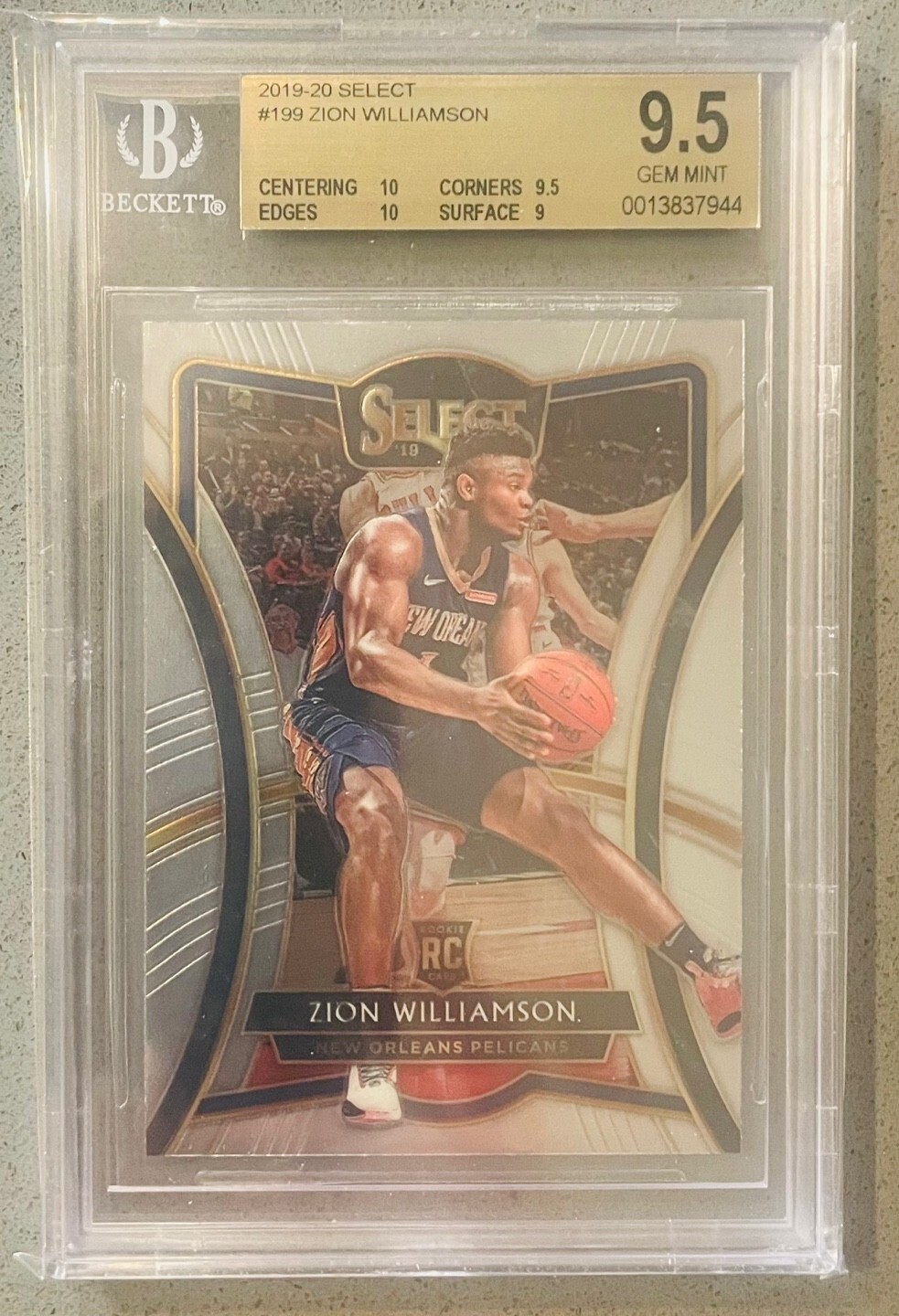 2019-20 Panini Select #199 Zion Williamson Rookie Premier Level BGS 9.5