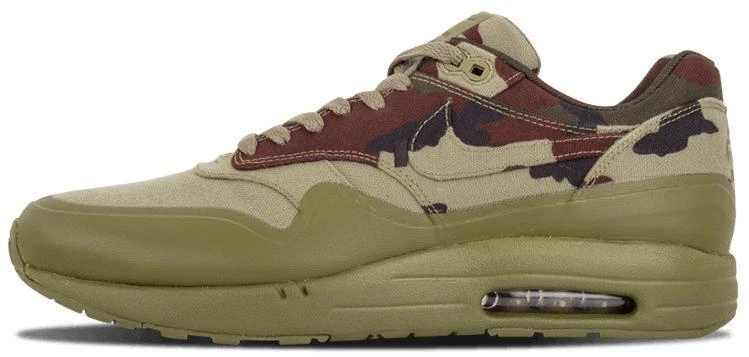 Nike Maxim 1 Apc Sp White for Sale | Authenticity Guaranteed | eBay