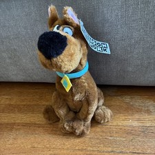 Vintage 1997 Scooby Doo Plush Dog 12  Warner Bros Studio Store NWT