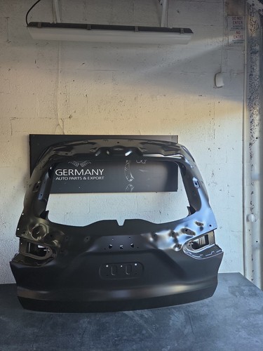 Maserati Grecale 2023-2025 Rear Lid P/N 673016782 Photo - $975