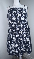 NWT The GAP Navy, Light Blue and  White Print  Summer Dress Size Large