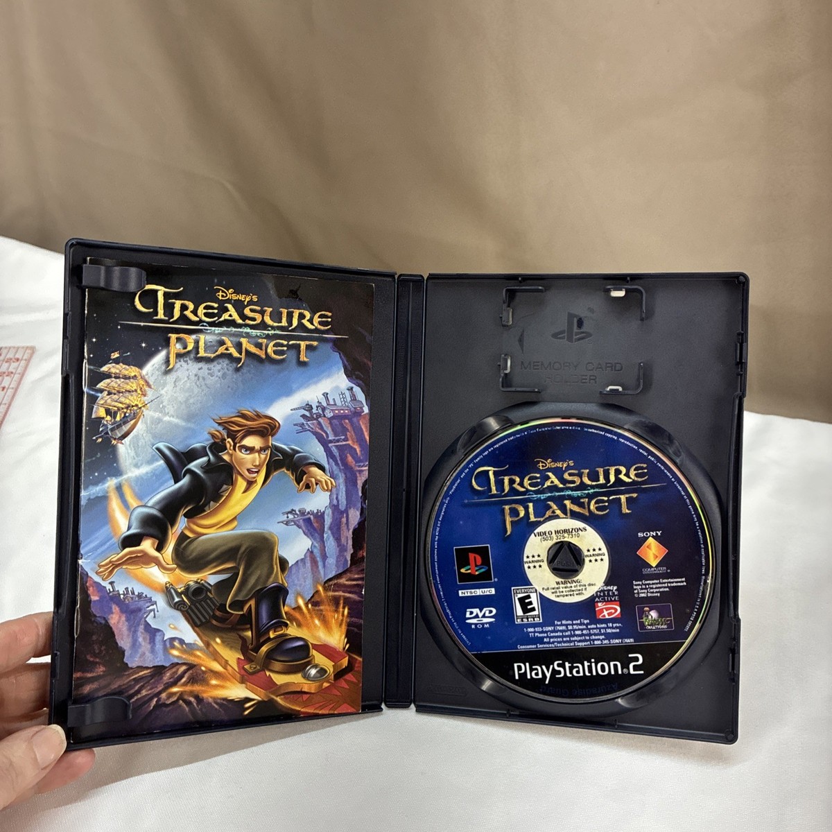 Disney's Treasure Planet Game PlayStation 2 PS2, 2002 Complete CIB