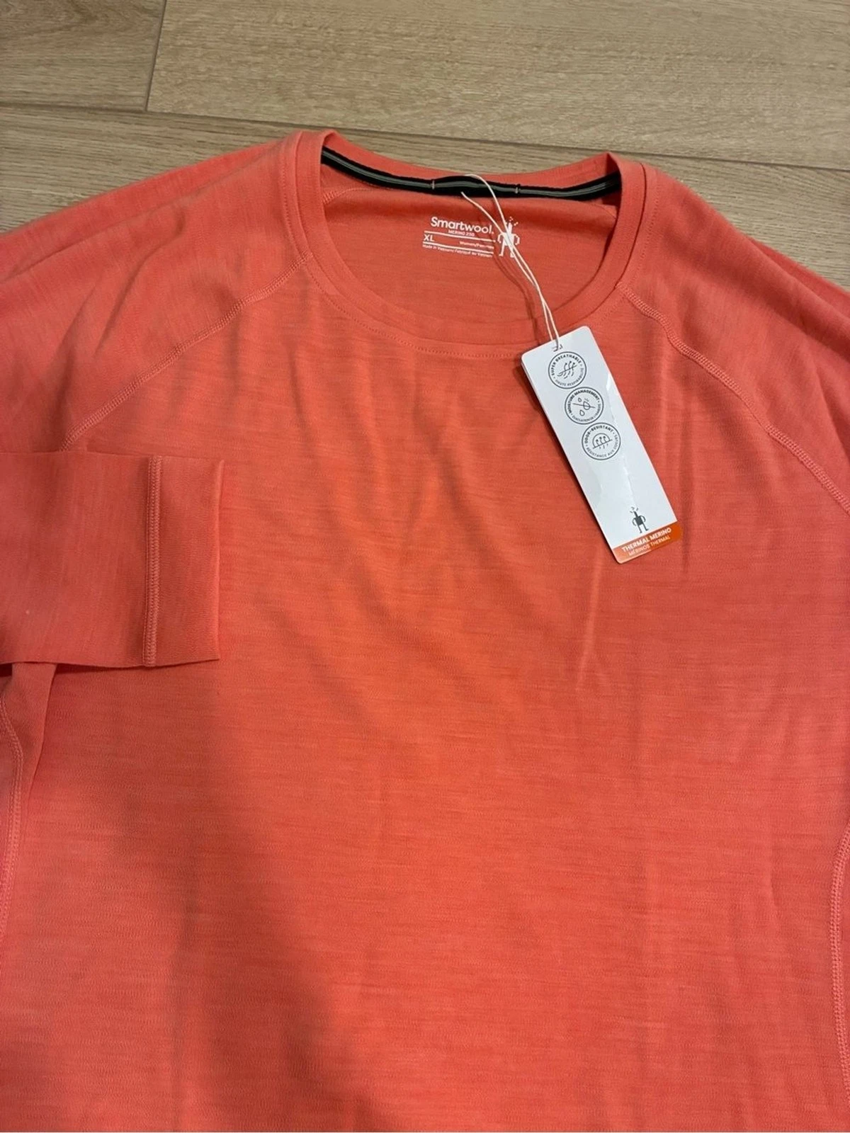 NWT Smartwool Women’s Classic Thermal Baselayer Crewneck Sunset Coral Size XL