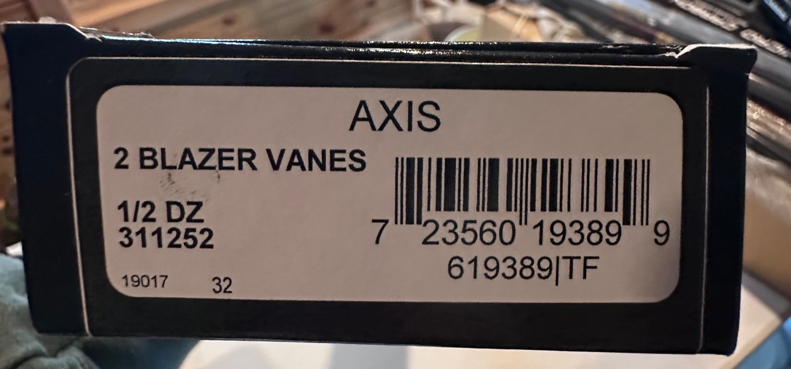 EASTON AXIS 5MM MICRO CARBON FLETCHED ARROWS 6 PACK