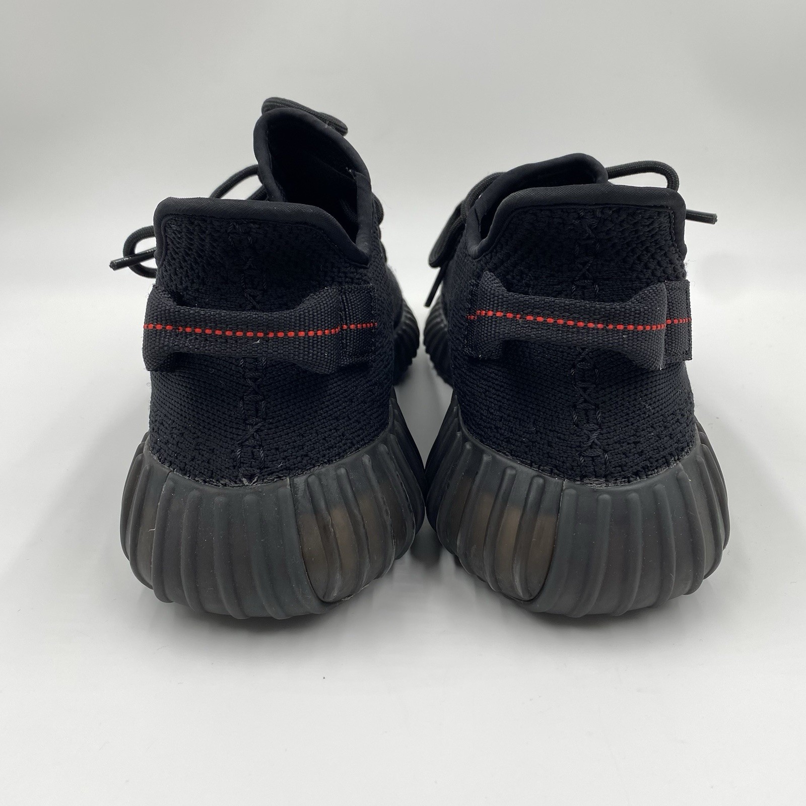 Adidas Yeezy Boost 350 V2 Bred Mens 9.5 US Core Black Red Sneakers CP9652 thumbnail 5