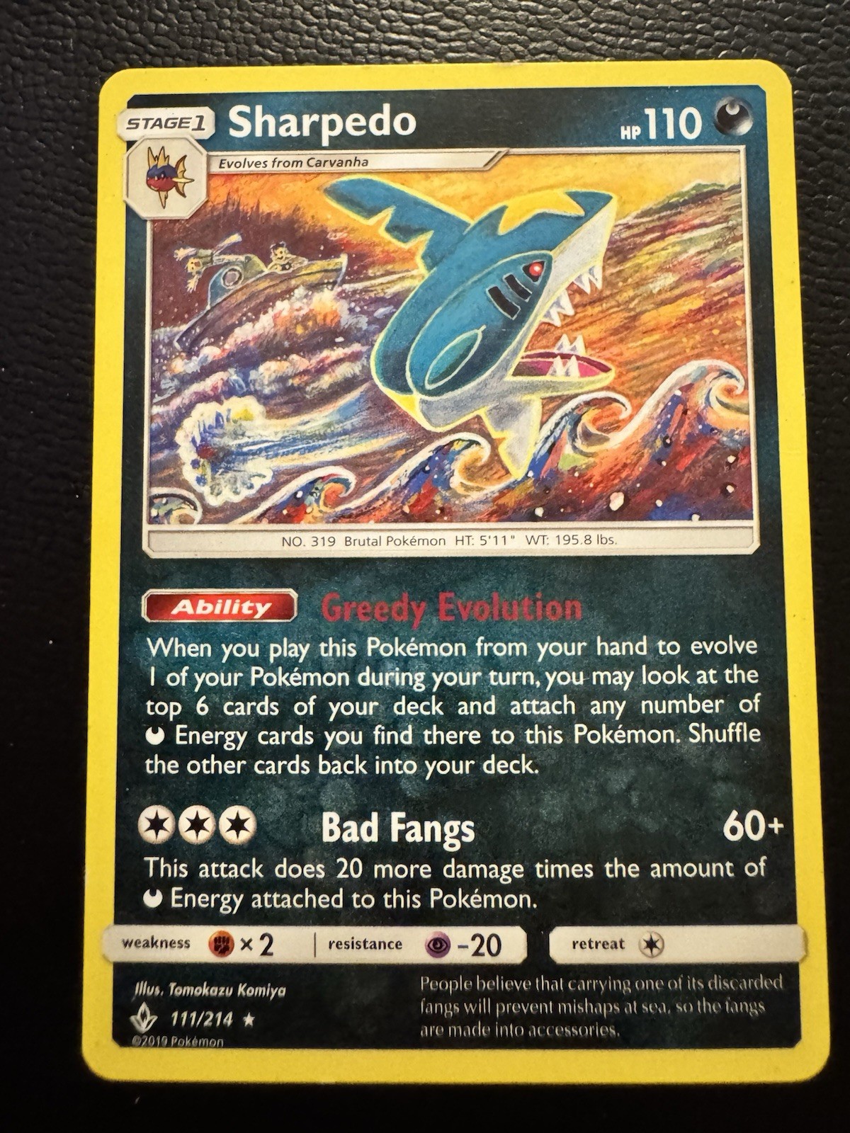 Sharpedo Rare - 111/214 - Unbroken Bonds Pokemon 2019