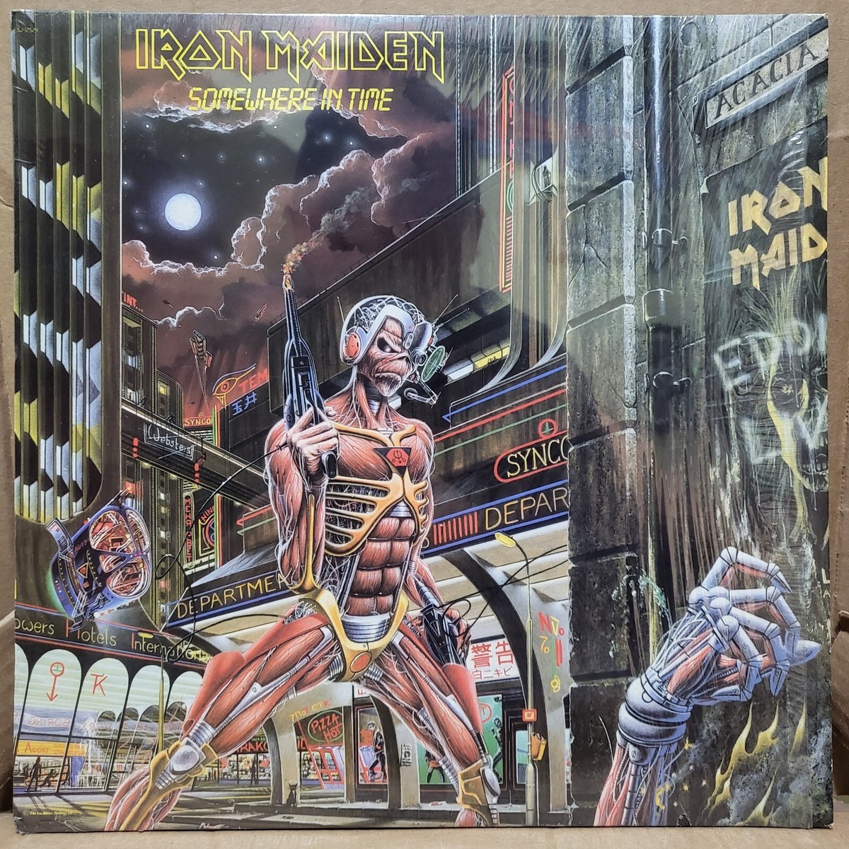 Iron Maiden Somewhere in Time サイン入り Iron Maiden - Somewhere In Time[Digipak] - Amazon.com Music