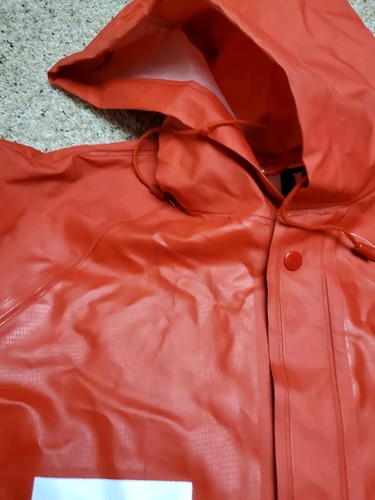 American Medical Response EMT Rain Jacket Parka Large Adults Red Snap Front NWT - Picture 9 of 15