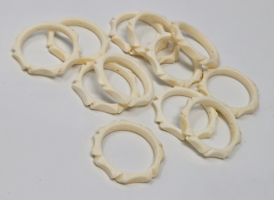 12 pcs 24mm Circle Ring Genuine Bone Hand-Carved Craft Jewelry Beads Pendants