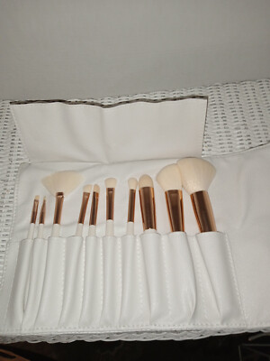10-Piece Make up Brushes Set ~ la beaute Soi ~ Rose Gold & White