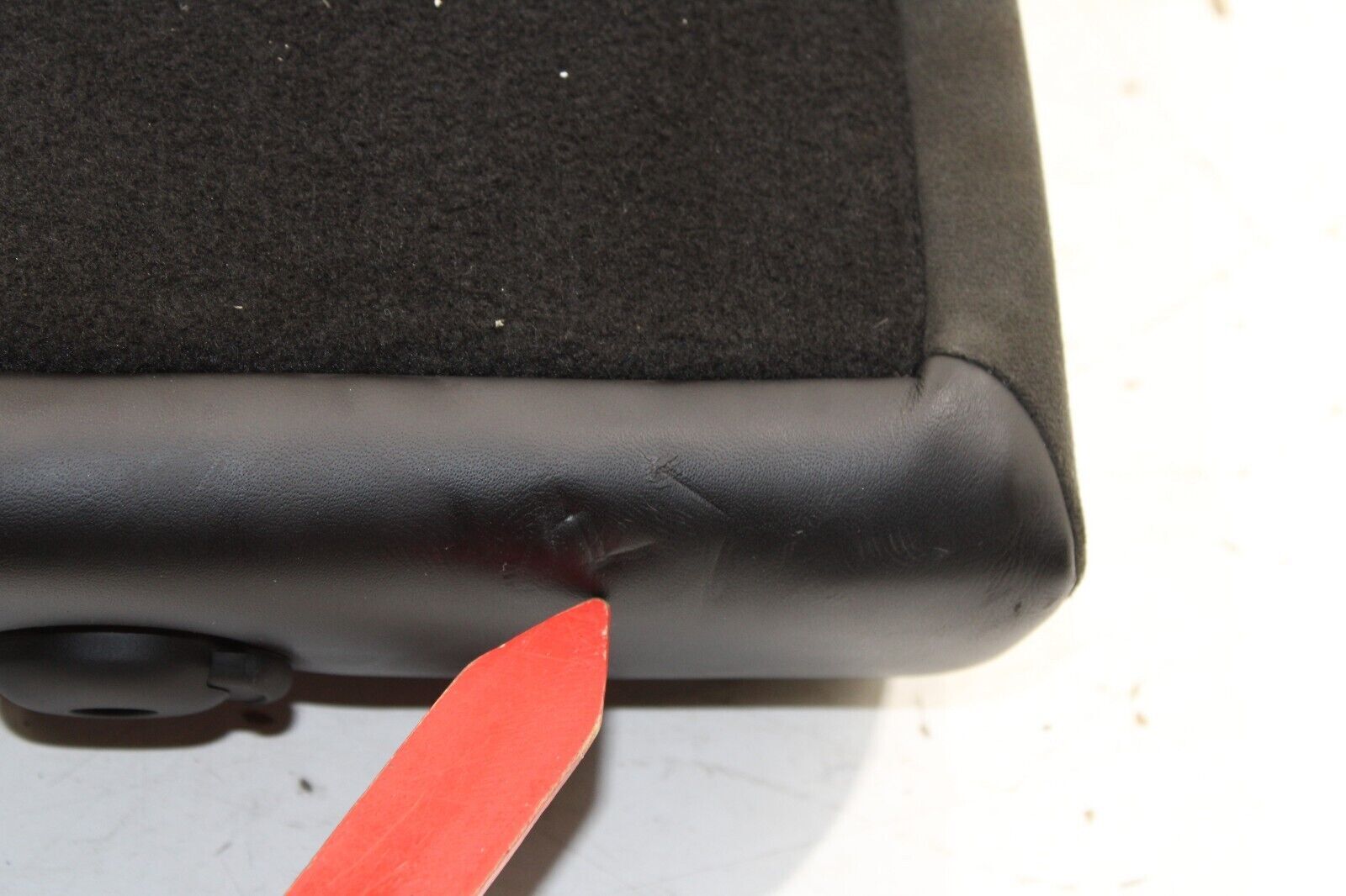 2017 - 2020 MASERATI LEVANTE REAR RIGHT PASSENGER SIDE UPPER SEAT CUSHION OEM