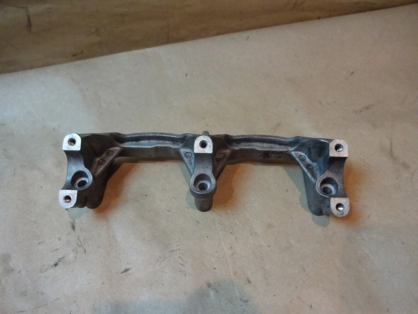 Ferrari 458,California- Fuel Rail Mounting Bracket  - P/N 239946
