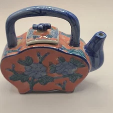 Ben Ricket floral flat tea pot for one. Blue and pink. China
