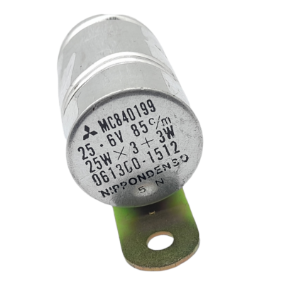 Flasher Relay 25W 6V NOS Nippondenso 061300-1512 MC840199 Flasher Relay 25W 6V NOS Nippondenso 061300-1512 MC840199