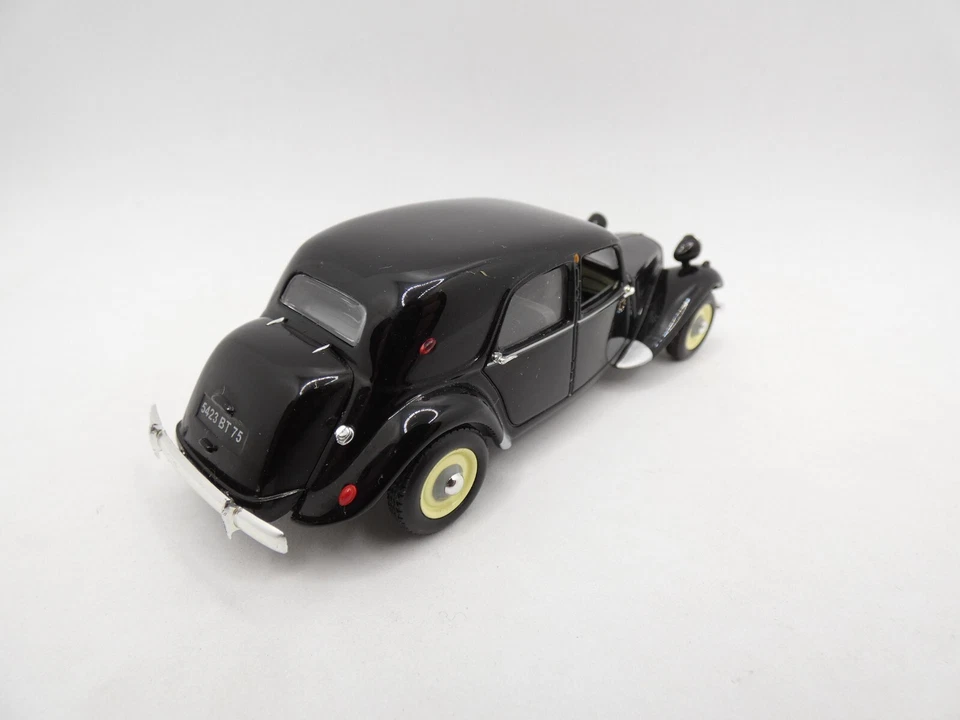 Citroen Traction 11N 1/43 Nostalgia Difetto - Immagine 2 di 2