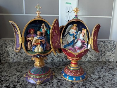 Vintage MBI The Danbury Mint Two Decorative Eggs Three Wise Men Heralding Angels