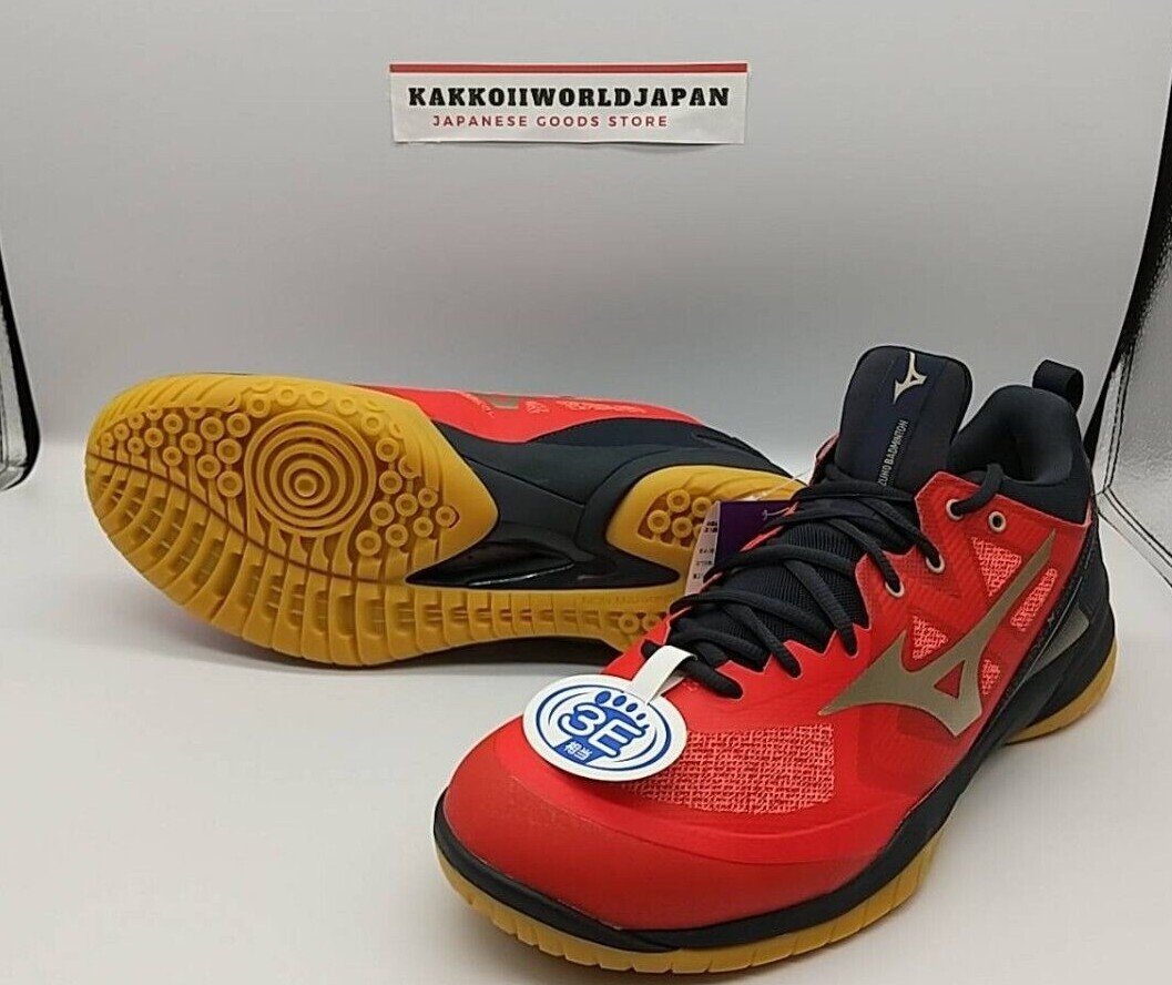 Mizuno Badminton Shoes WAVE FANG ZERO 2 Red/Gold/Navy