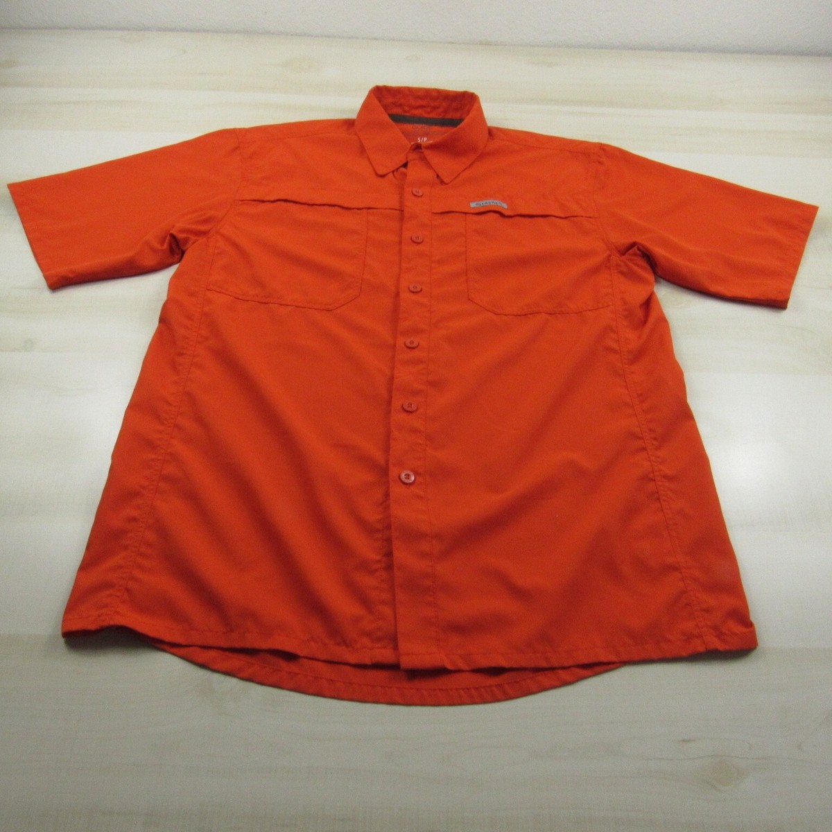 Chemise boutonnée portée par Will (Seth Rogen) dans la série télévisée