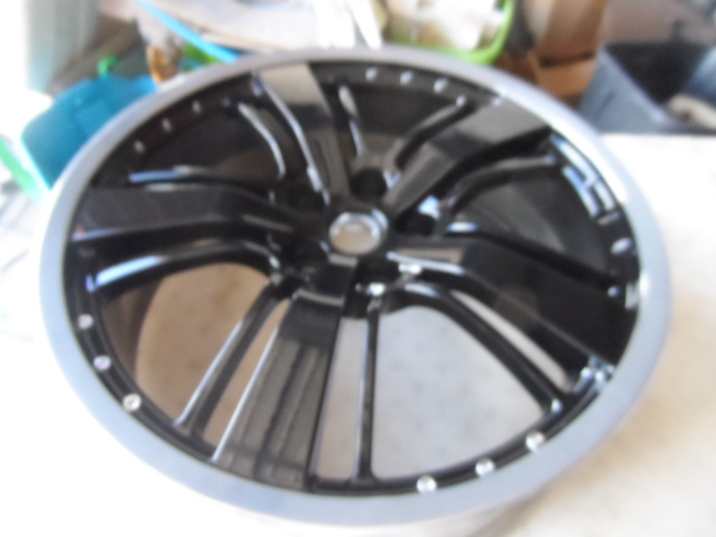 OEM Used Chevrolet GM Camaro SS Wheel RIM 21x8.5 39mm Super Alloy 
