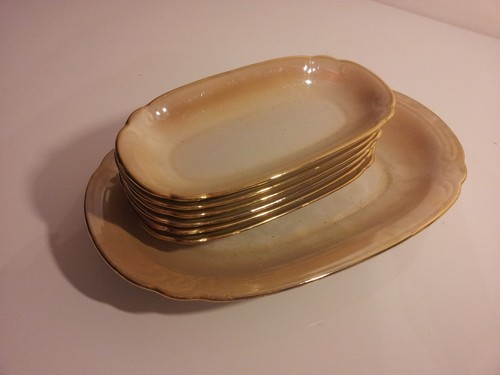 SOVIET USSR RUSSIA VINTAGE RARE PORCELAIN PLATE SET - Picture 1 of 7