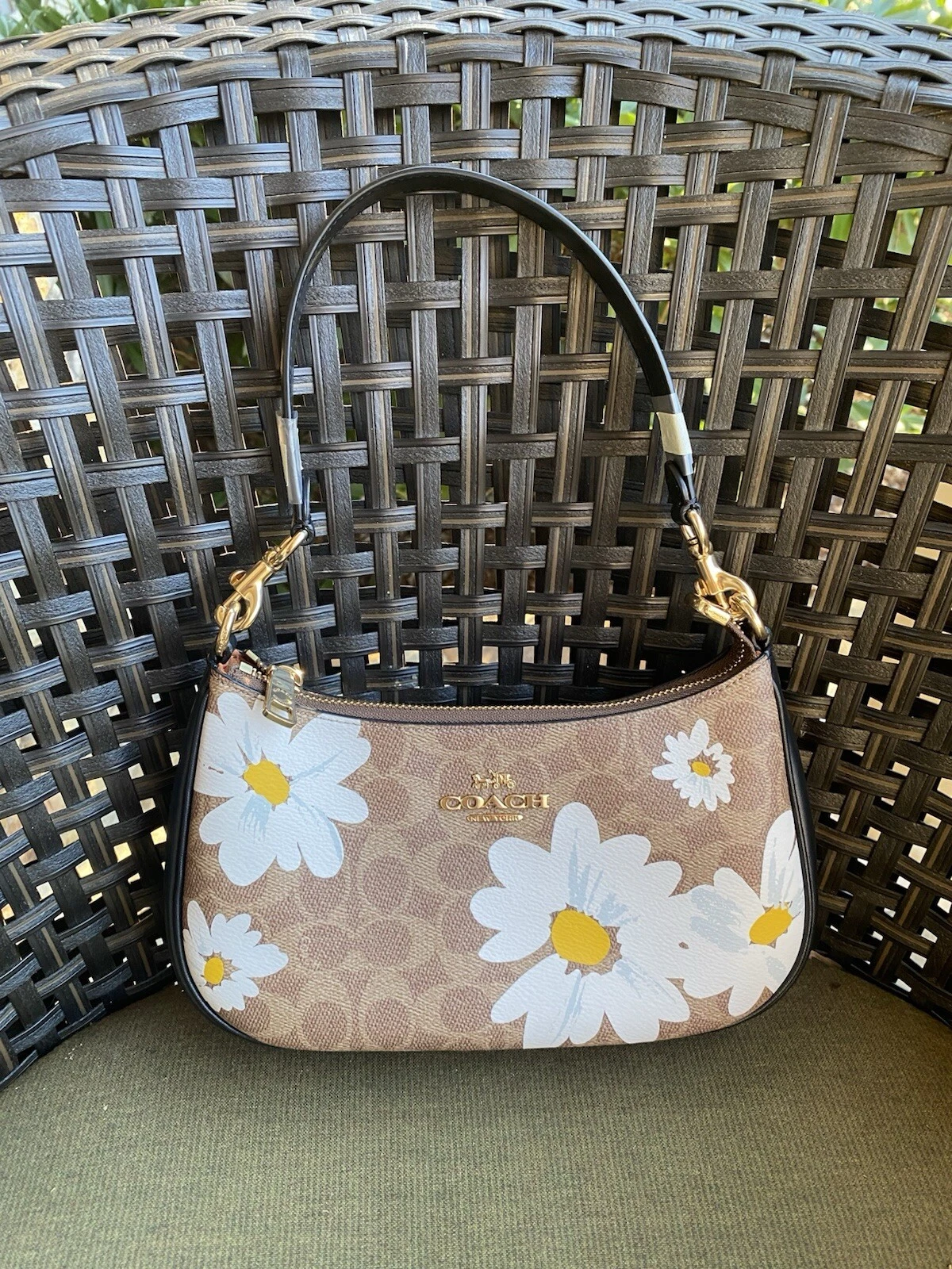 Borsa a tracolla Coach CZ586 Teri firmata rivestita in tela e pelle stampa floreale