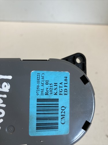 Kia Ceed Climate Control Unit 97250-1H221 Genuine 1.6 Crdi 2010 Year - Picture 4 of 9
