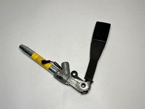 BMW X5 E70 2012 Links Gurtschloss vorne 7295963 ATA51476