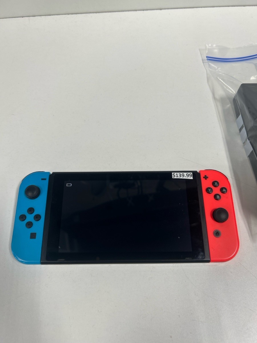 Nintendo Switch HAC-001(-01) 32GB Console with Gray Joy‑Con