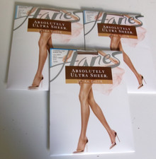 3 Hanes Absolutely ultra sheer pantyhose E Style 707 Barely there Natural