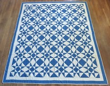 Unused Vintage 1940s Hand Stitched 8 spi Blue & White Storm at Sea Quilt 87x76