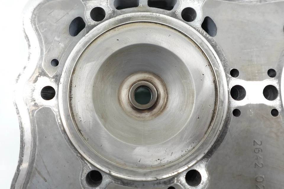 2016-2017 Polaris Pro RMK / Switchback 800 OEM Cylinder Head 3022642 - Image 2 of 4