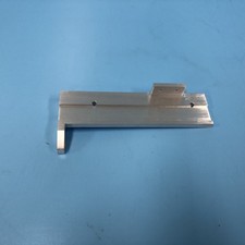 347-0201// AMAT APPLIED 0020-23039 BRACKET, LEFT, CASSETTE SUPPOR USED